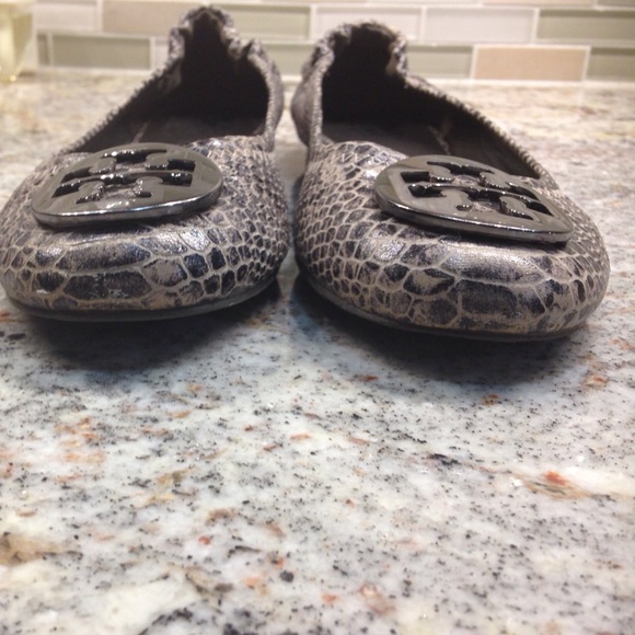 Tory Burch Reva snake skin flats - Picture 3 of 4